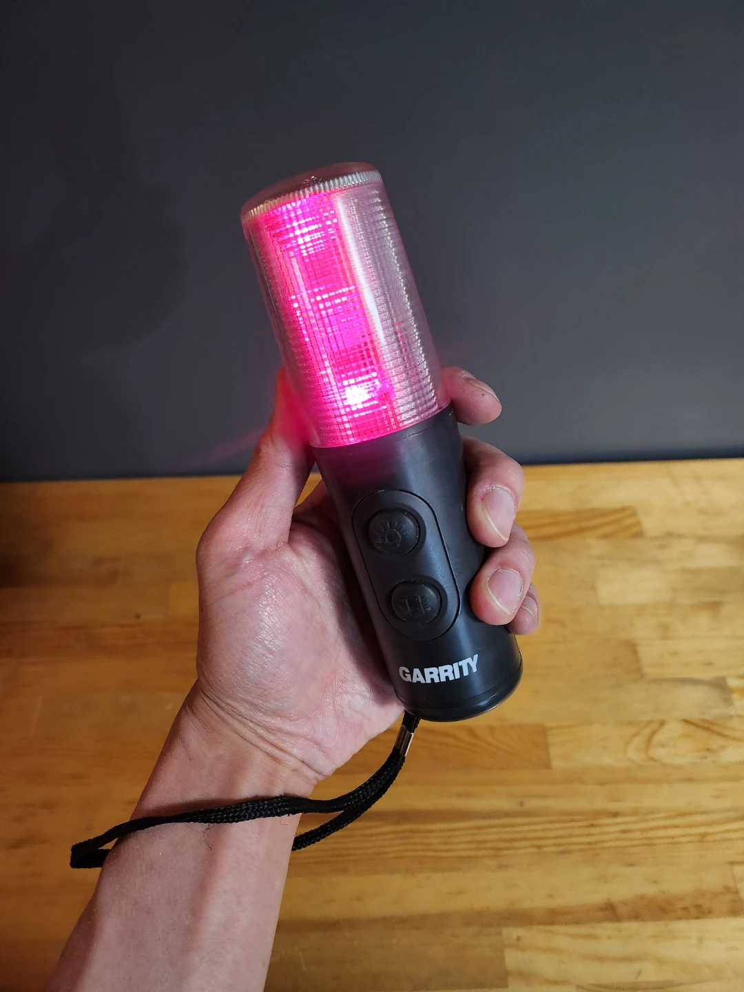 Garrity Emergency Flashlight 🏆 - photo 4