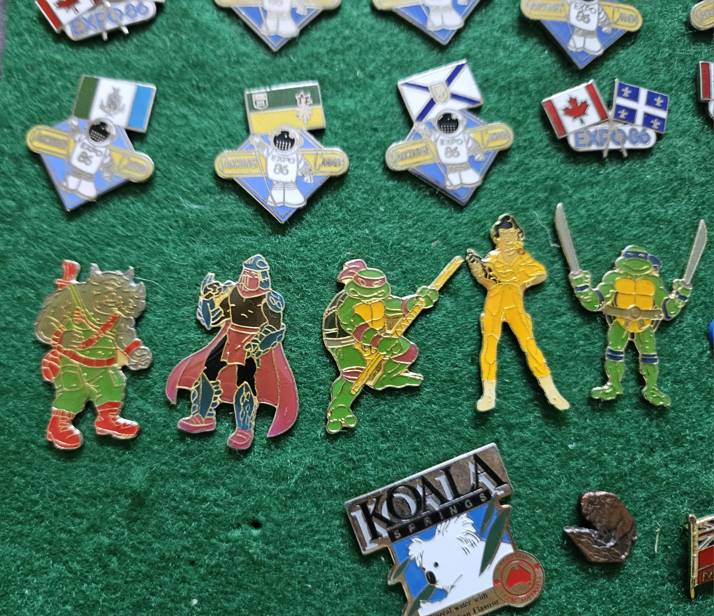 Expo 86 Vancouver Canada Lapel Pins Lot - photo 4