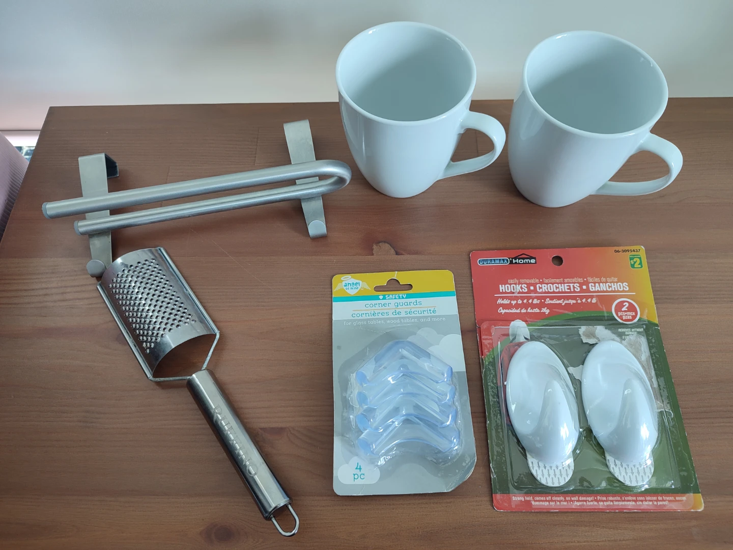 FREE HOUSEHOLD ITEMS