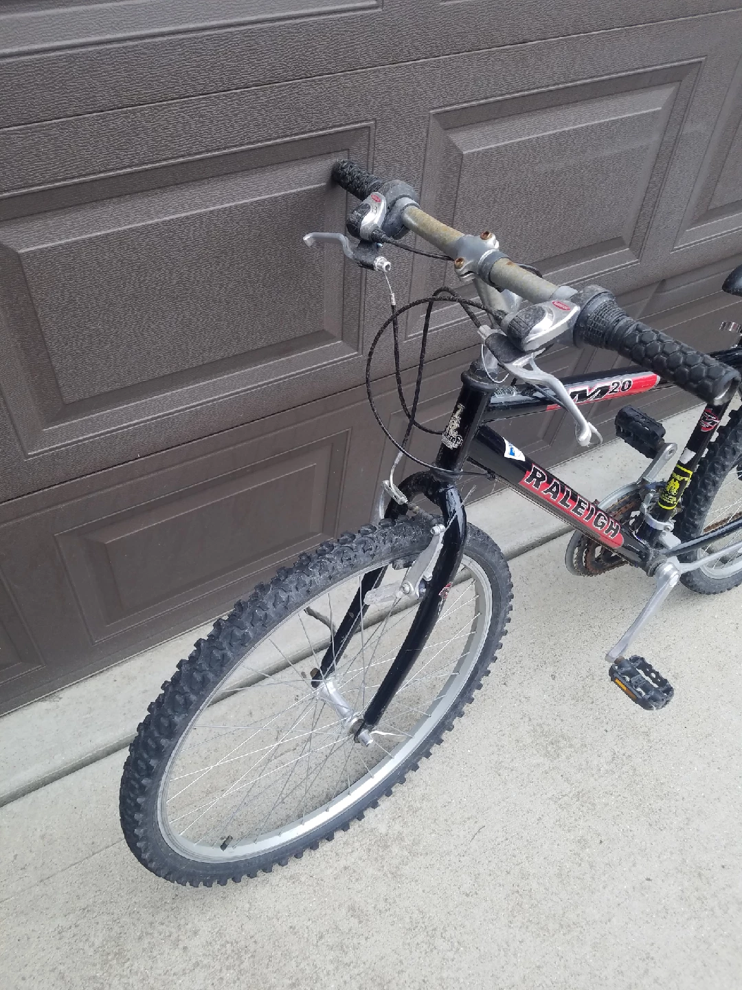 Raleigh M20 Mountain Bike - photo 4