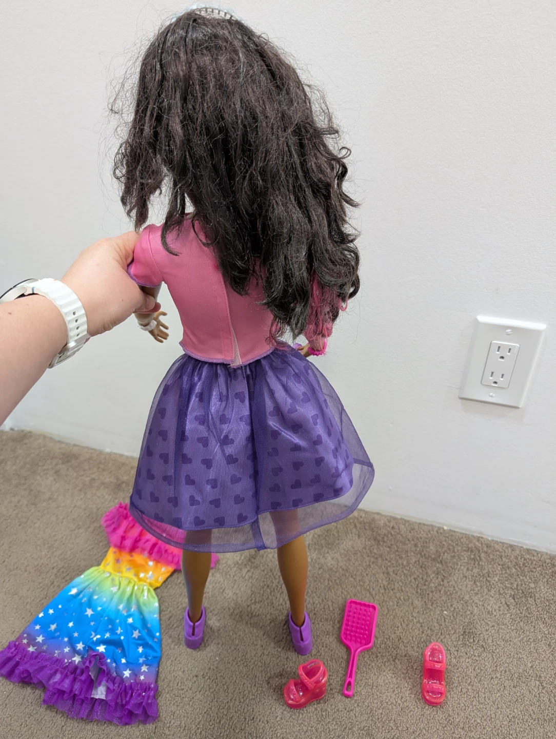 28" Barbie Fashionista Doll with Rainbow Dress - photo 3