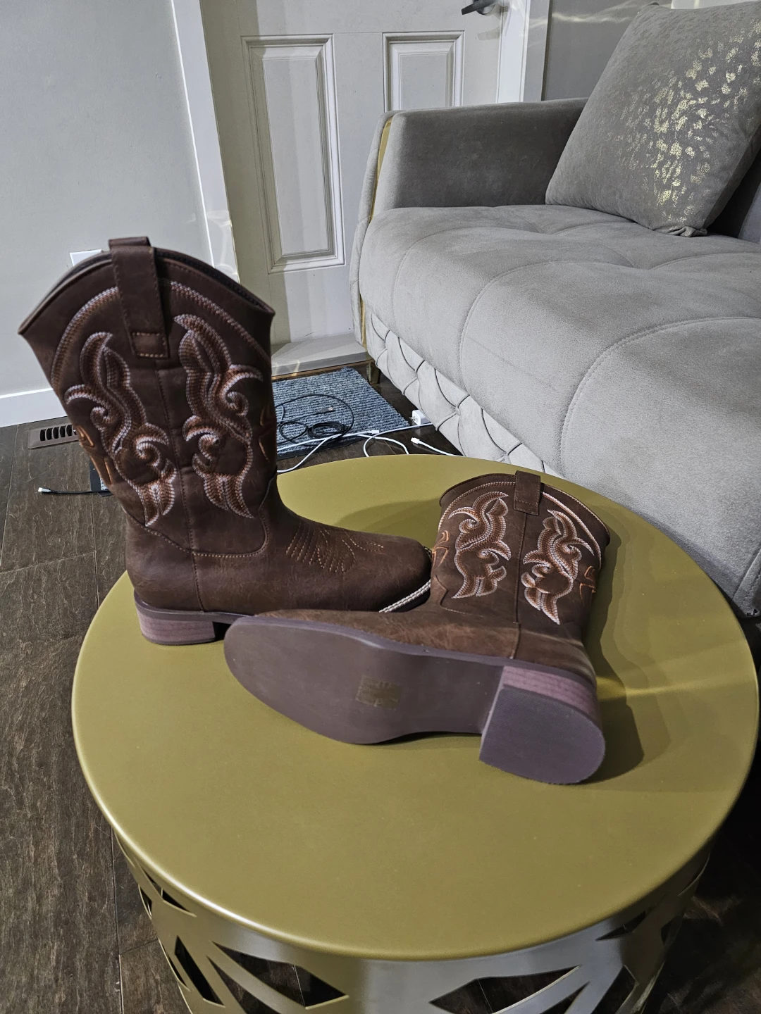 Brown Cowboy Boots for girls size 6.5 - photo 3