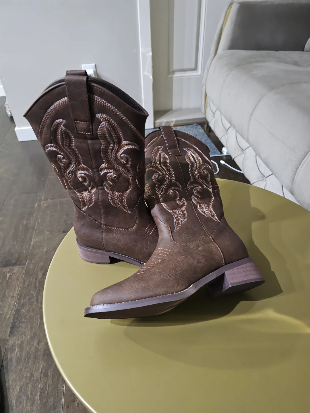 Brown Cowboy Boots for girls size 6.5 - photo 5