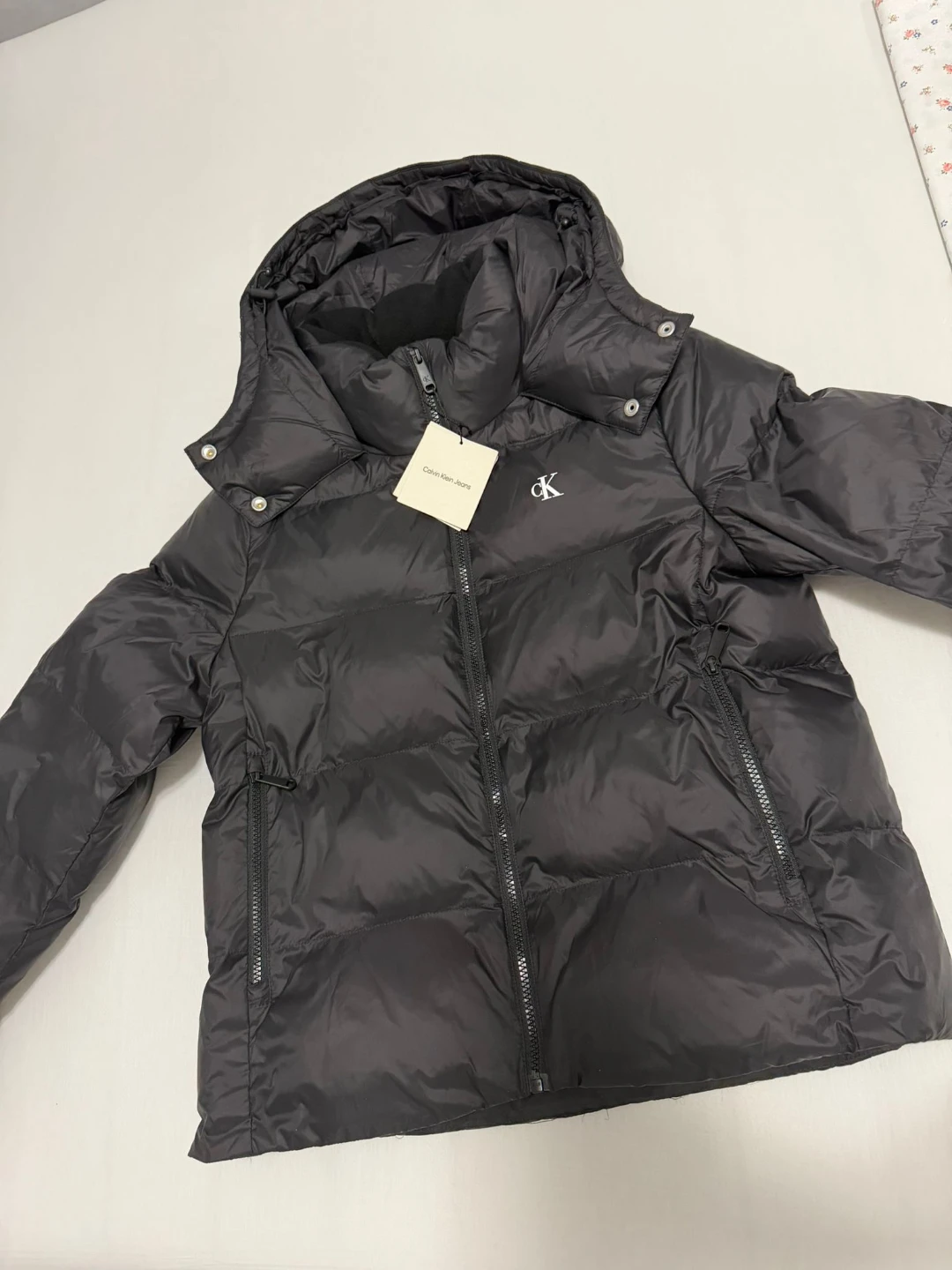 Calvin Klein Puffer Jacket - Black, Size M/M