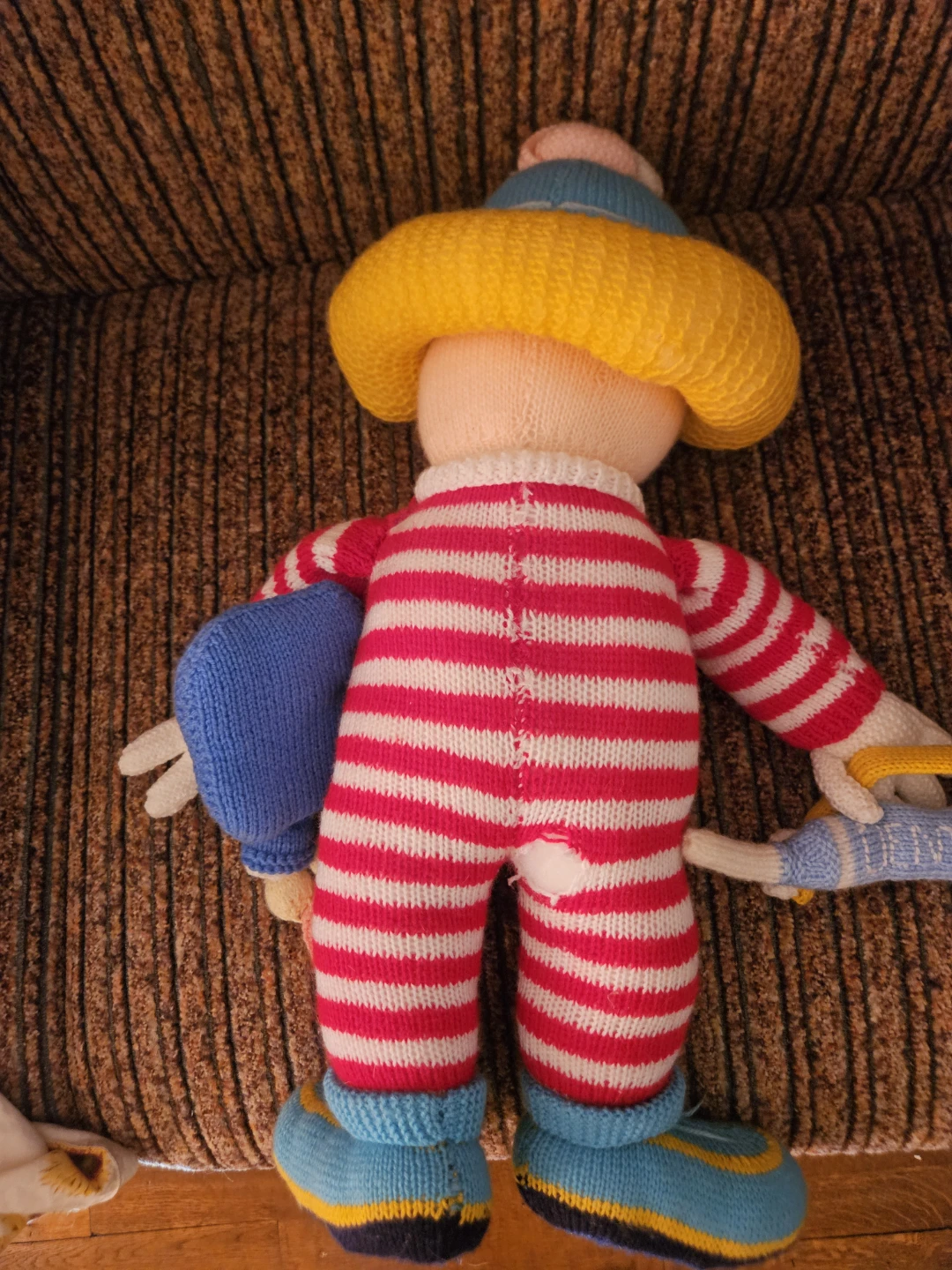 Knitted Clown Doll with Accessories - photo 4