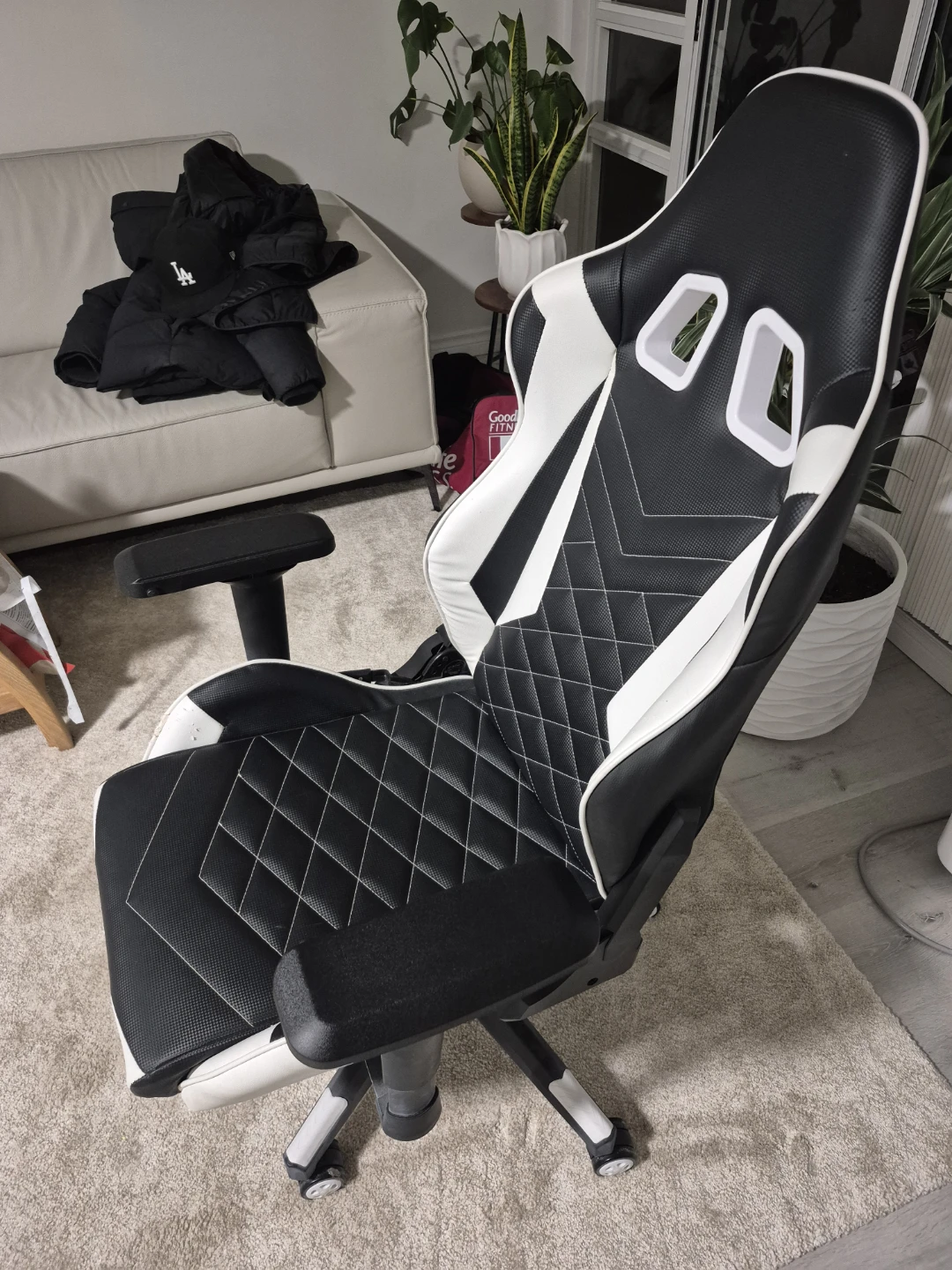 Gaming Chair - Black and White - photo 2