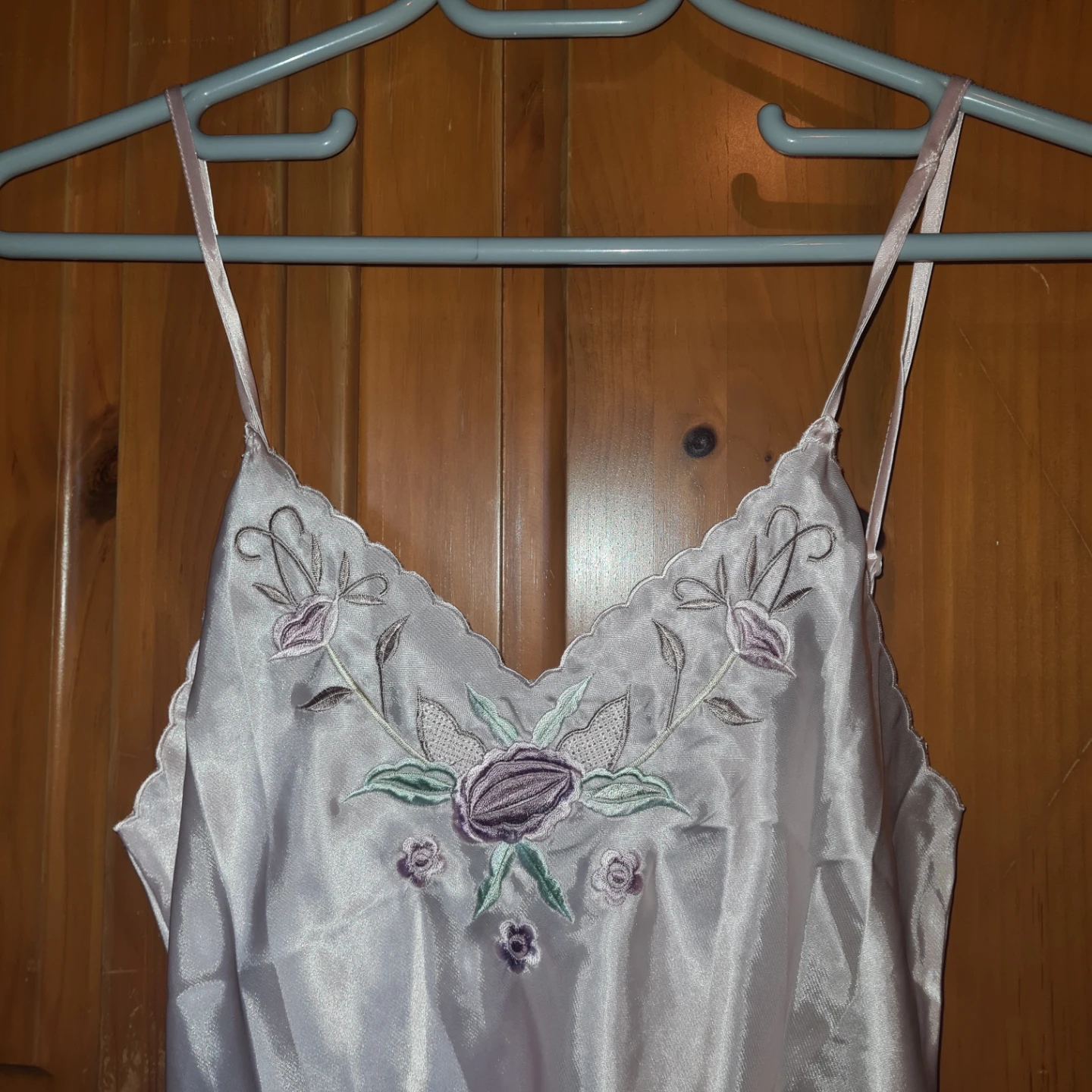 Pink Satin Camisole and Robe Set with Embroidery 🏆 - photo 3