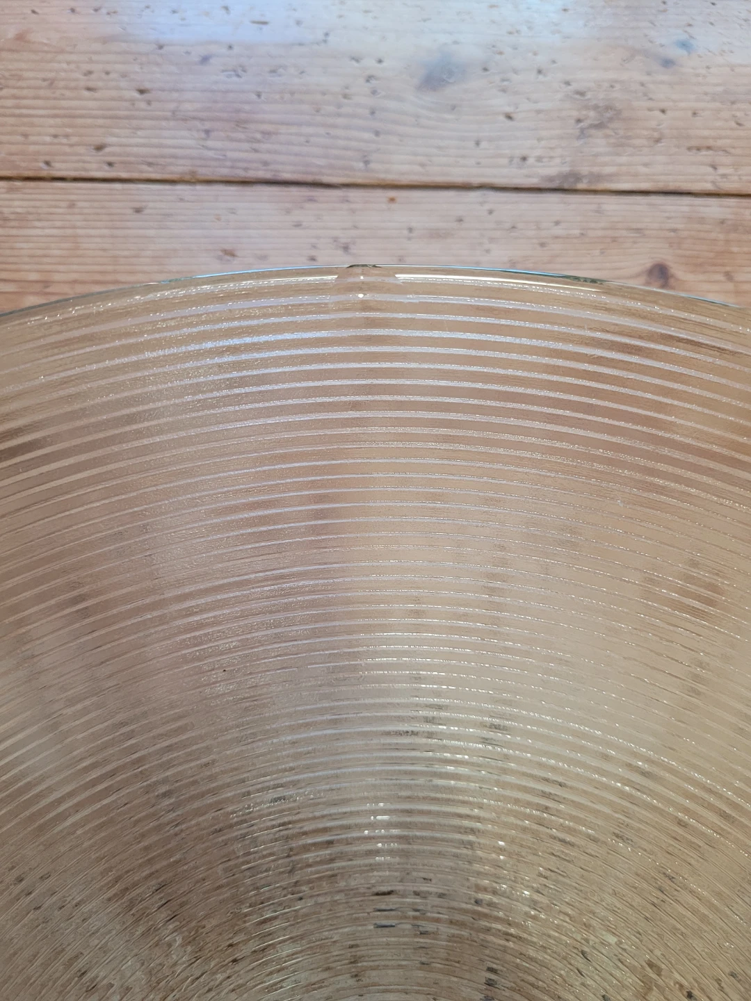 Large Clear Glass Serving Bowl with small nick - photo 3