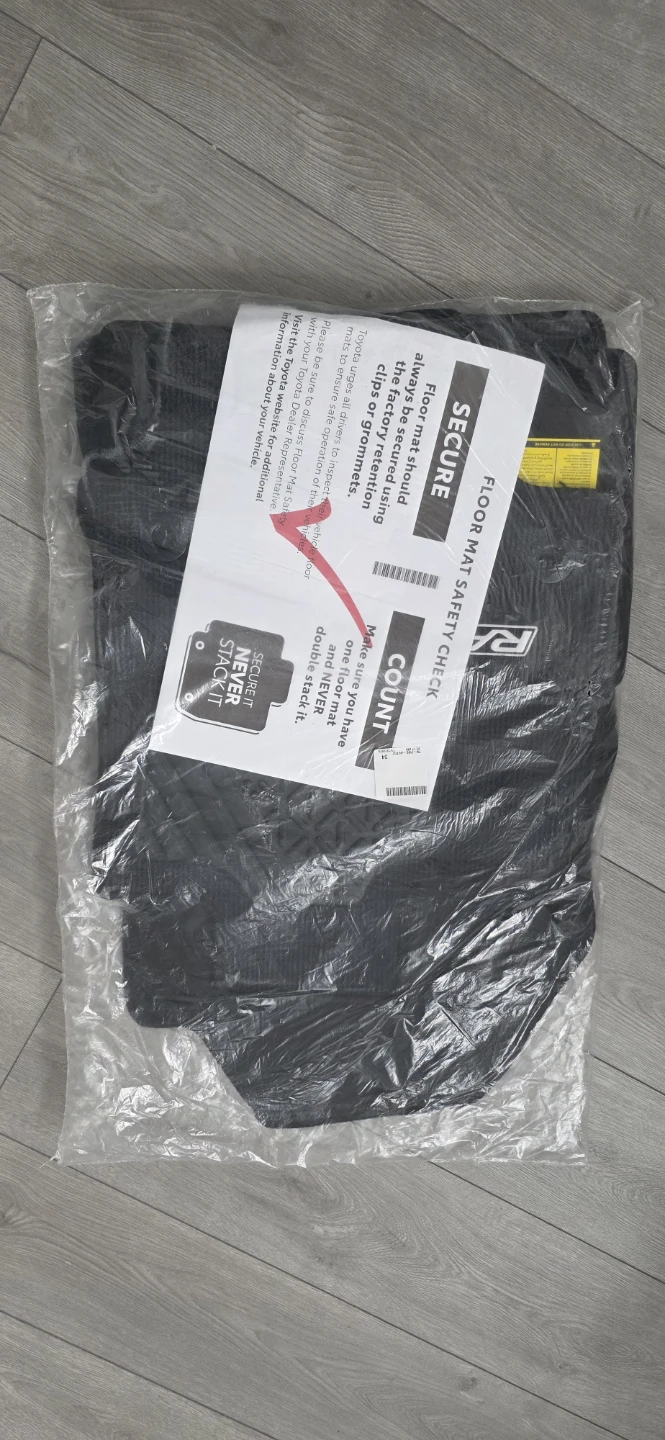 RAV4 Floor Mat Set - photo 2