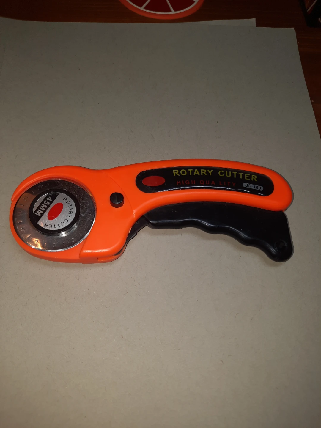 Orange Rotary Cutter with 45mm Blade