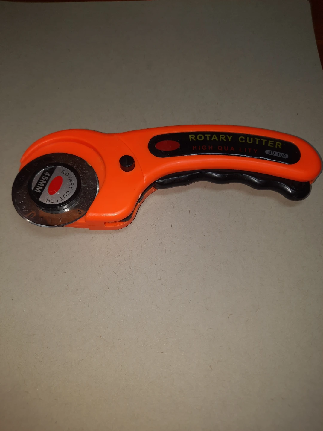Orange Rotary Cutter with 45mm Blade - photo 3