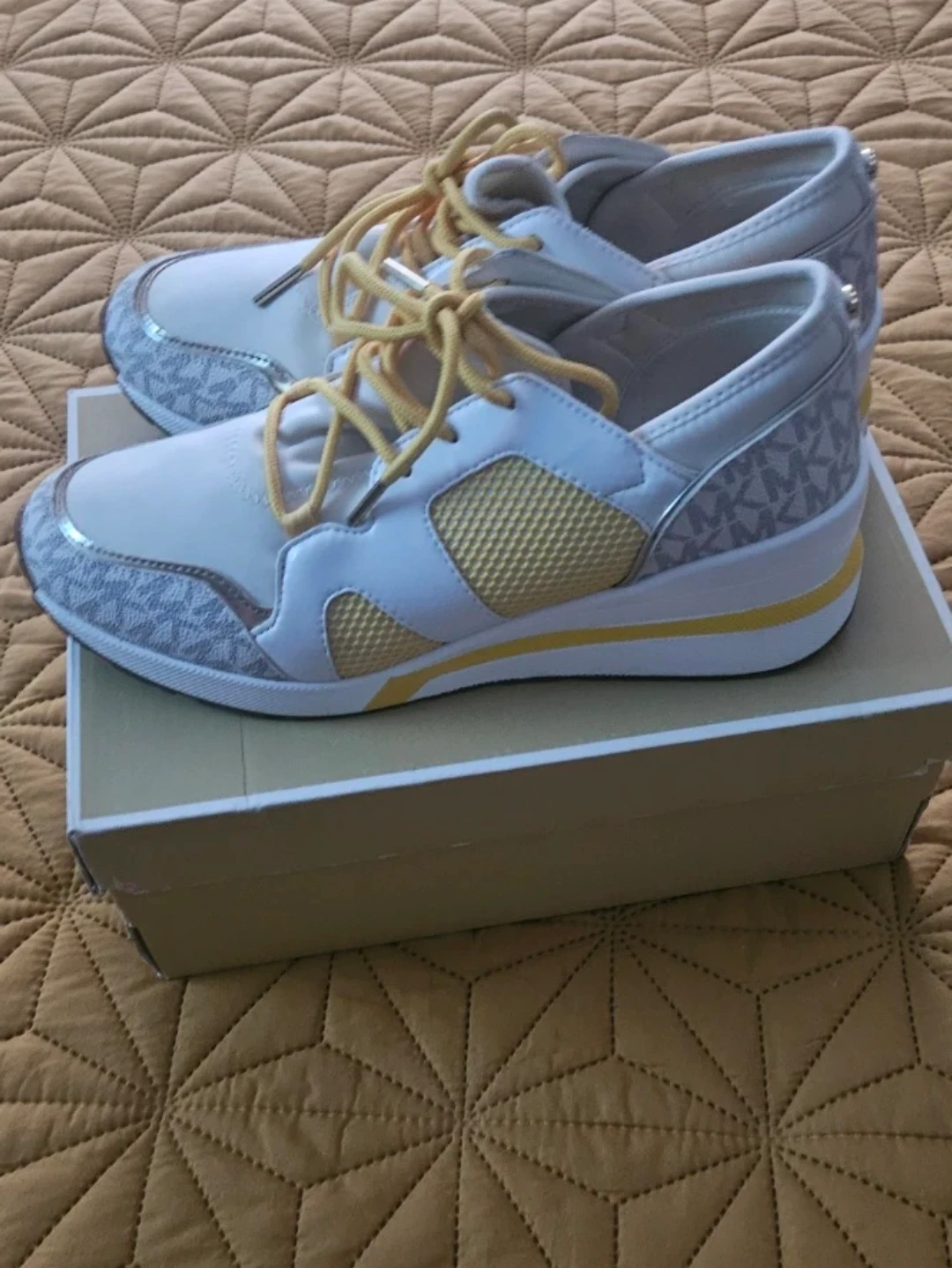 Michael Kors Women's Sneakers - Size 10M - photo 2