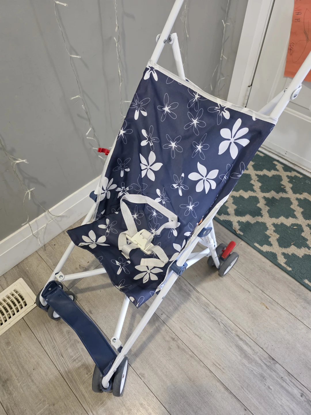 Blue and white Baby Stroller (Umbrella Stroller walmart) - photo 2