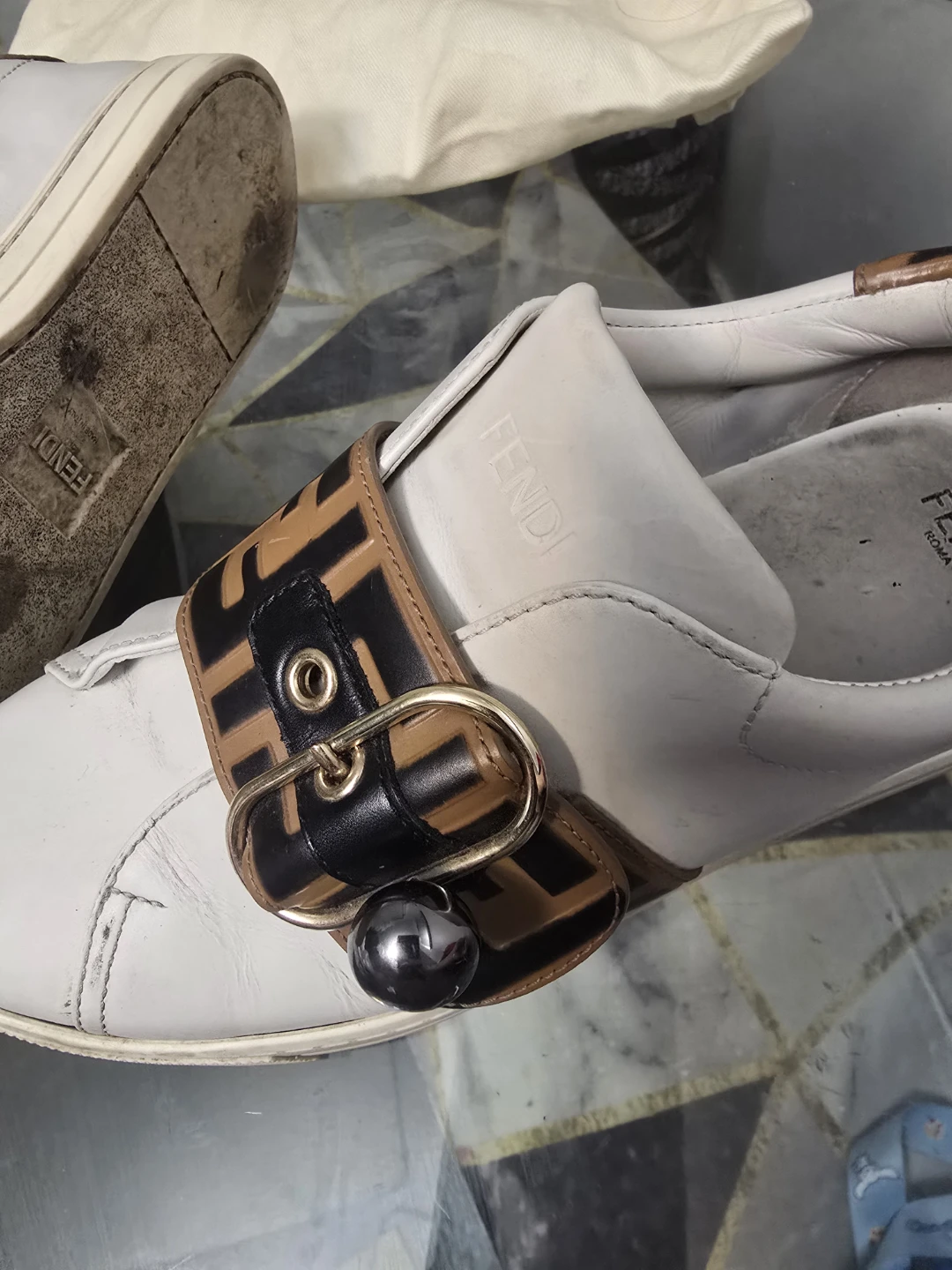 Fendi Roma Leather Sneakers with FF Buckle - photo 5