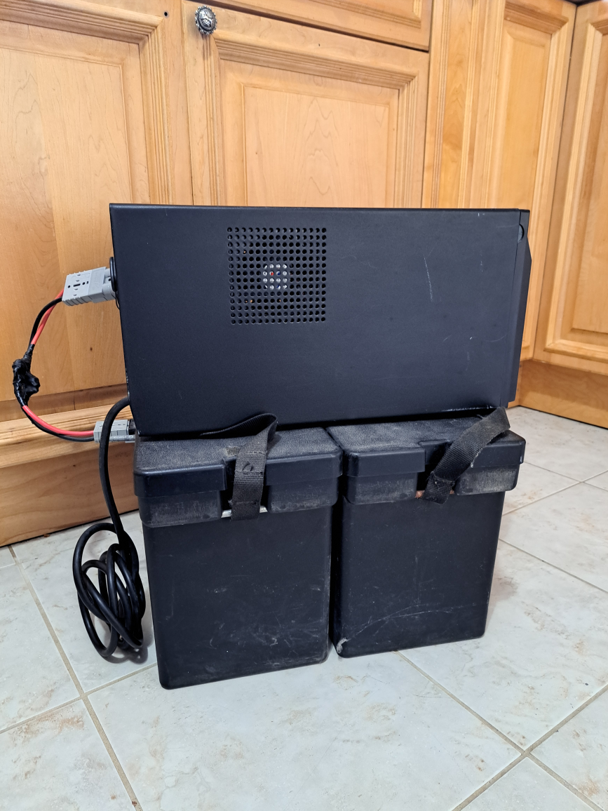 APC Smart-UPS 1400  KVA Power Conditioners with Batteries - photo 4
