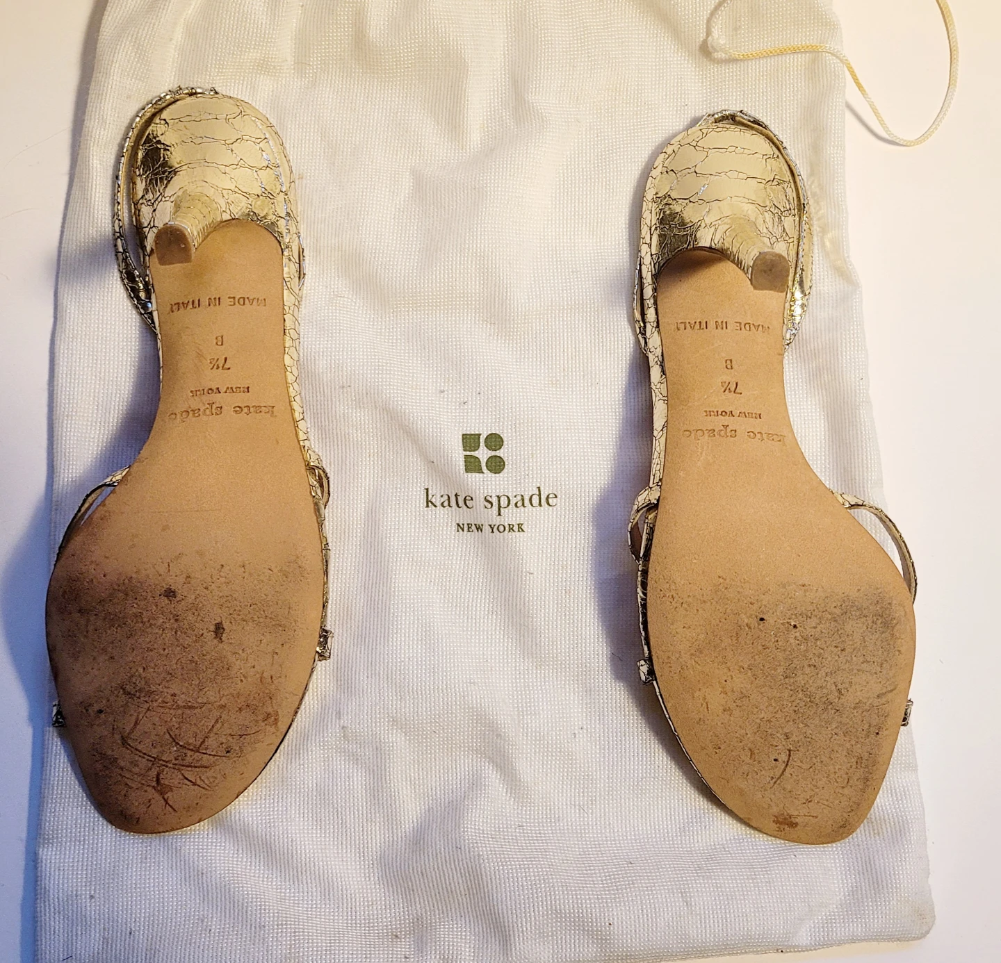 Kate Spade Gold Slingback Heels Size 7.5 - photo 3