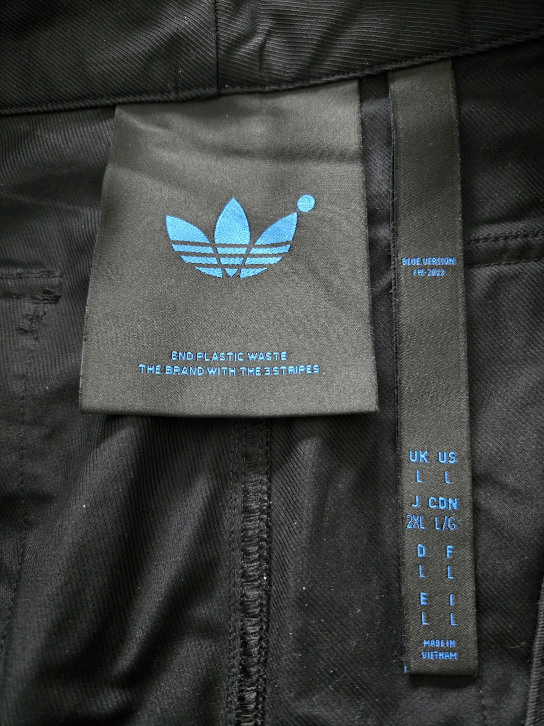 Adidas Blue Version Essentials Cargo Pants - Size L - photo 4
