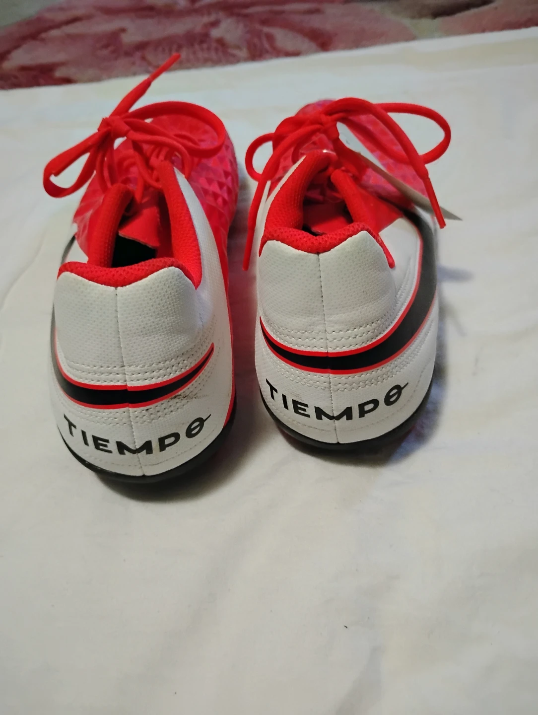 Nike Tiempo Soccer Cleats Size 9 - photo 4