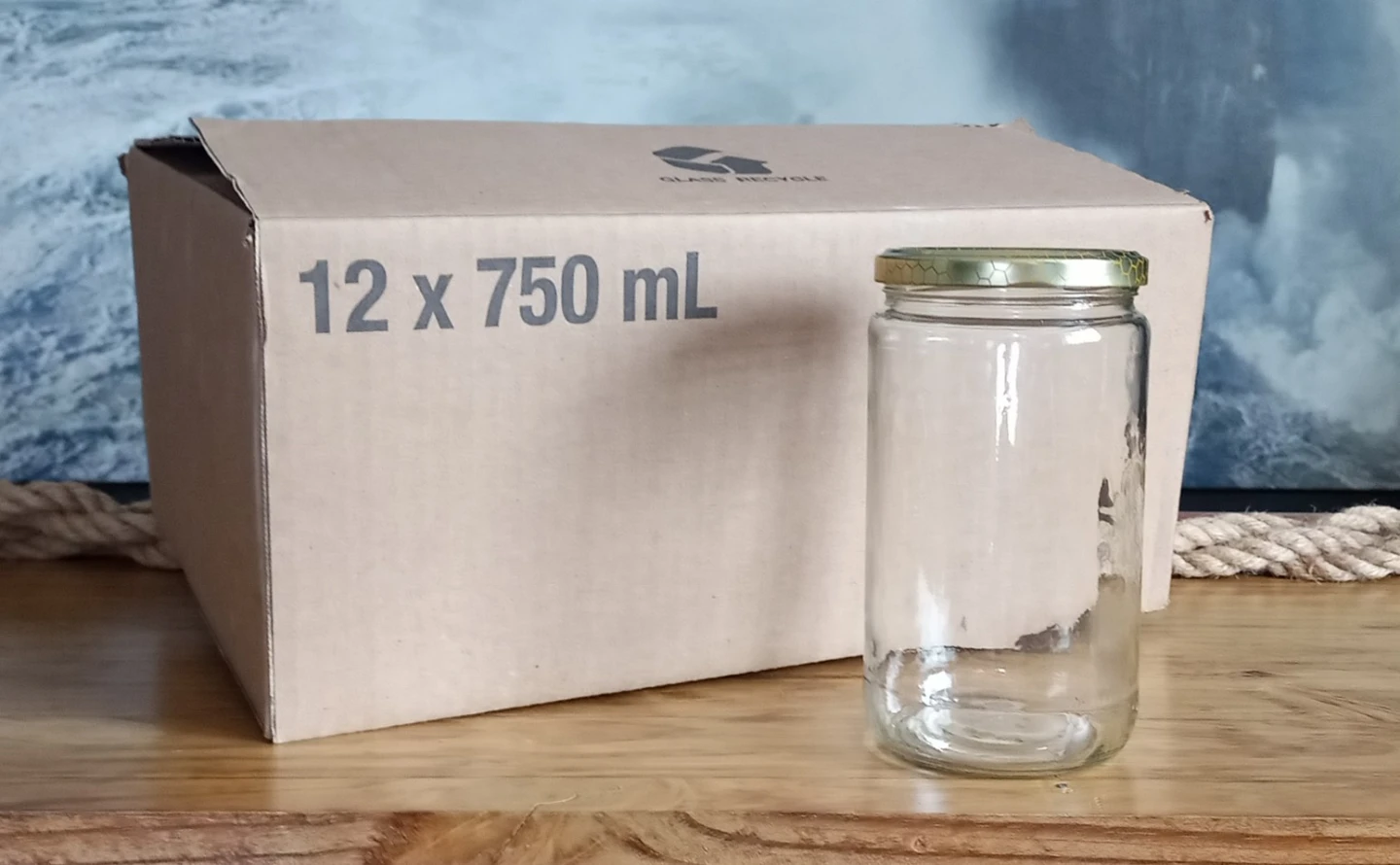 (NEW) 12 Glass Jars / 12 Lids