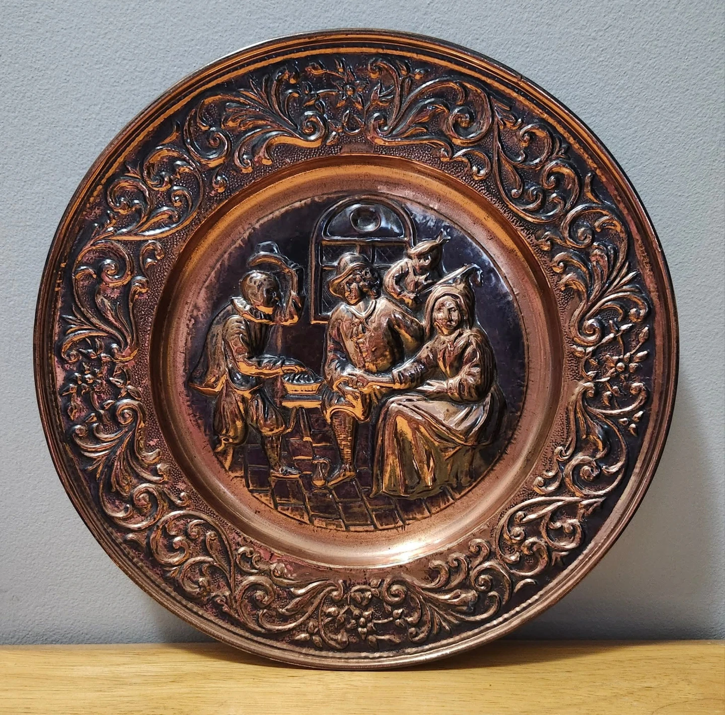 🏆Excellent Vintage Hammered Copper Wall Plate