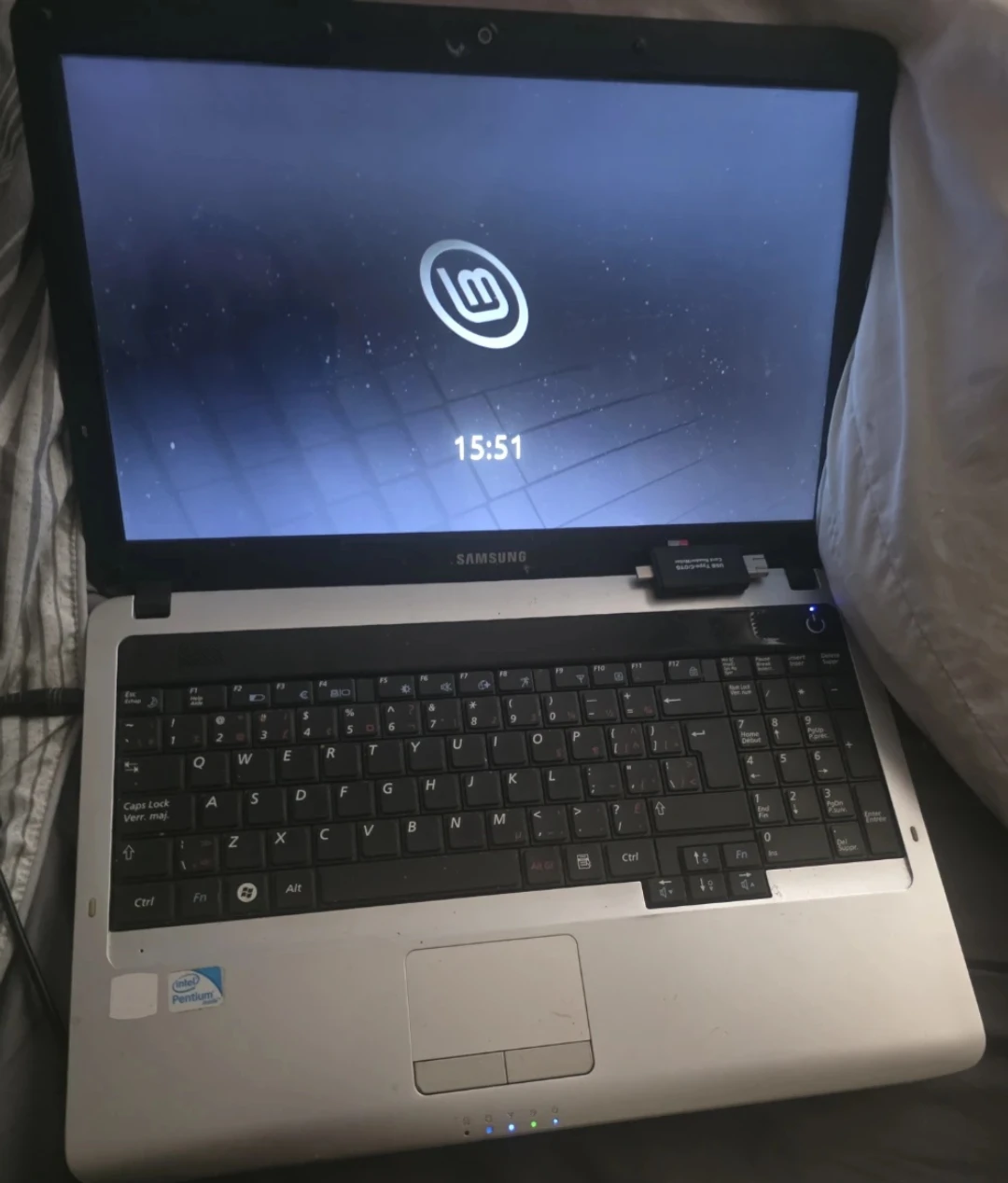 Samsung Laptop with Intel Pentium Processor