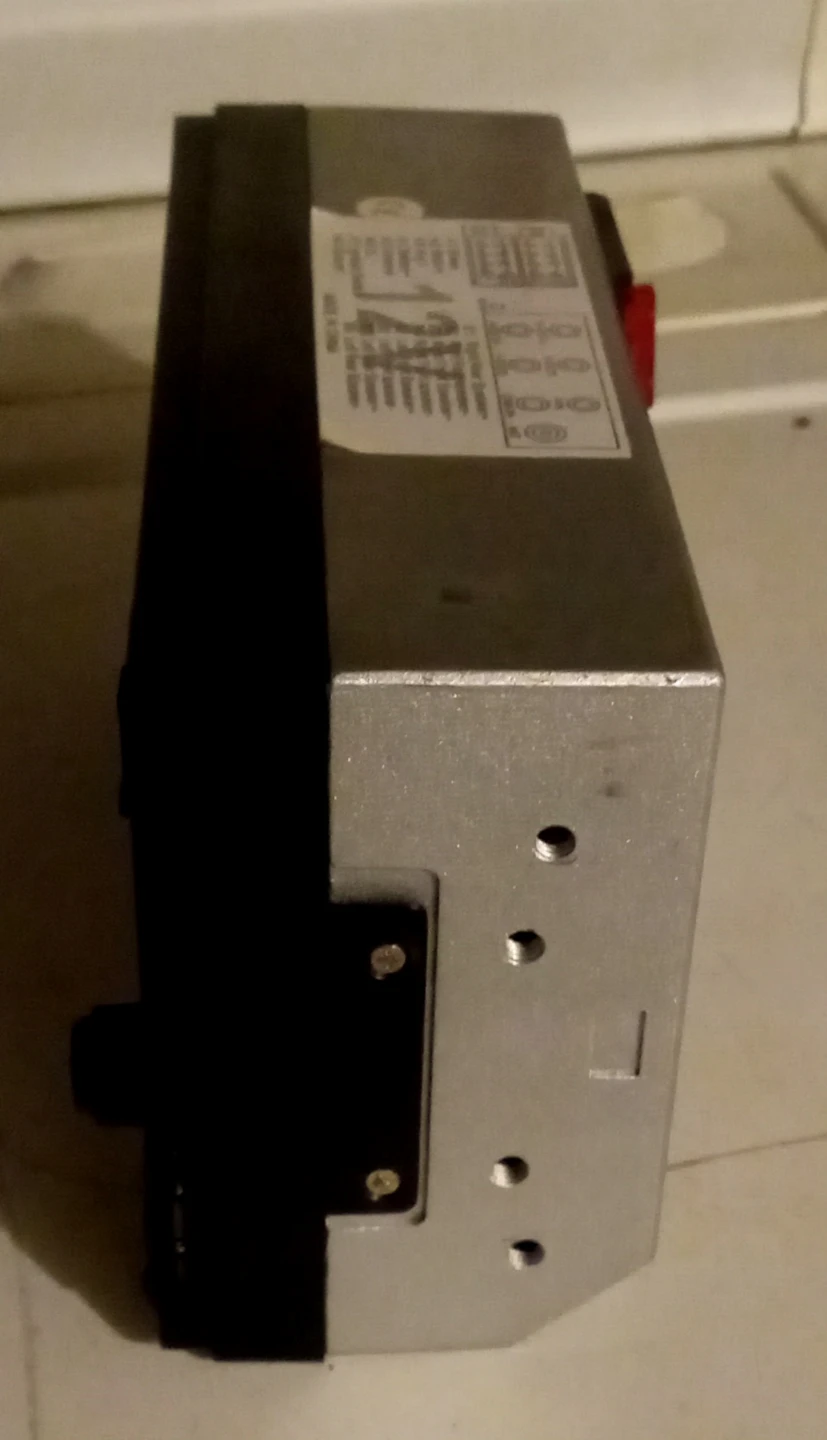 Car Stereo Receiver 7018G - photo 2