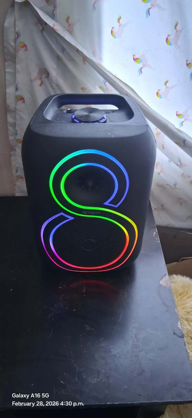 QTECH Portable Bluetooth Speaker with Lights