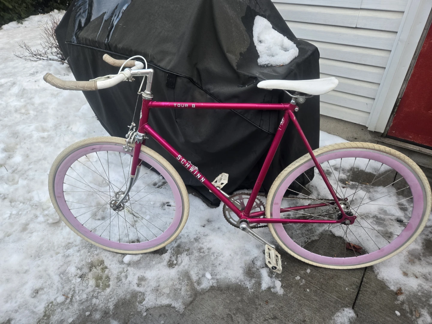 Schwinn Tour II Bicycle