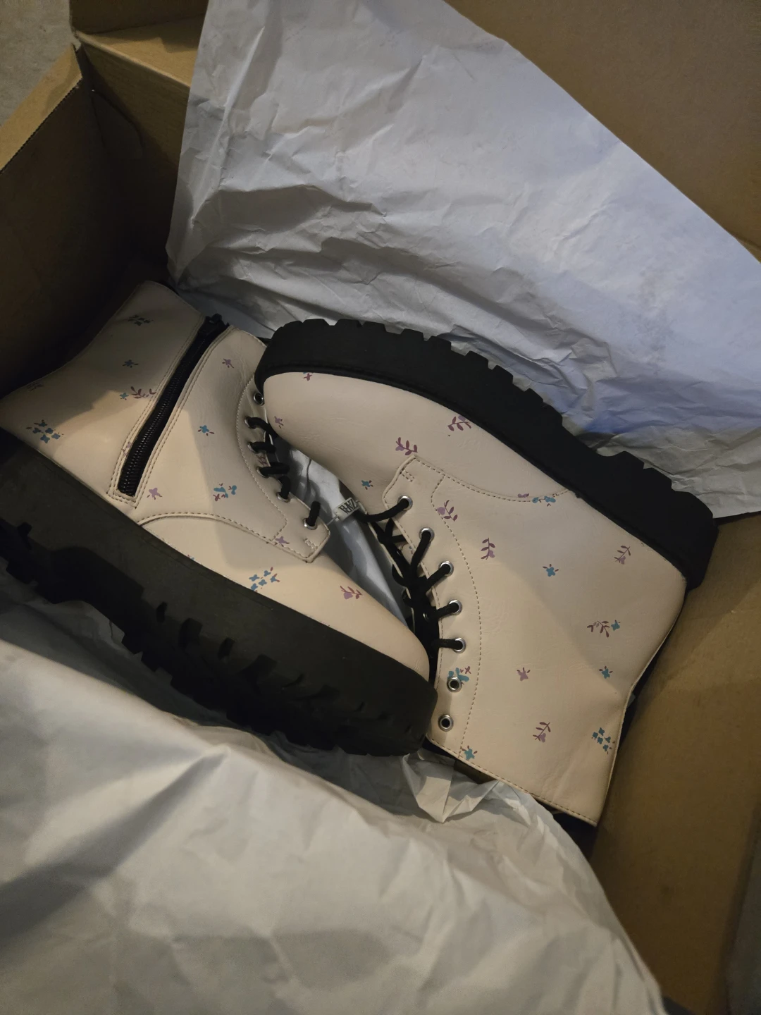 ZARA Beige Floral Combat Boots Size 37