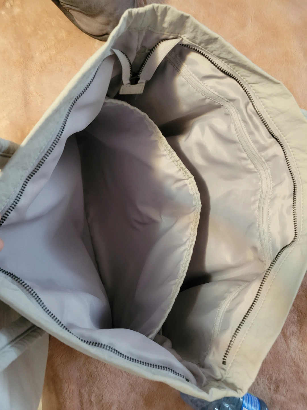 Lululemon Everywhere Belt Bag & Tote - photo 5