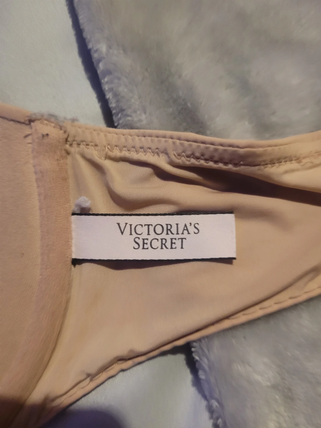 Victoria's Secret Tan Push-Up Bra - photo 3