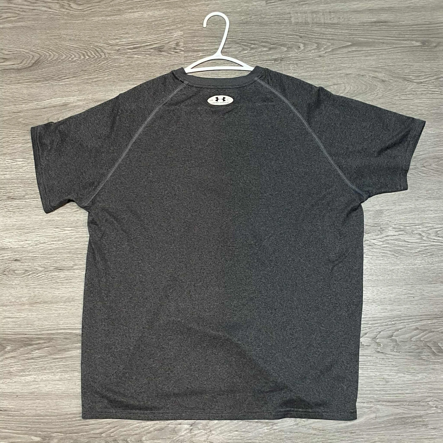 Under Armour Men's Large Grey T-Shirt - photo 3