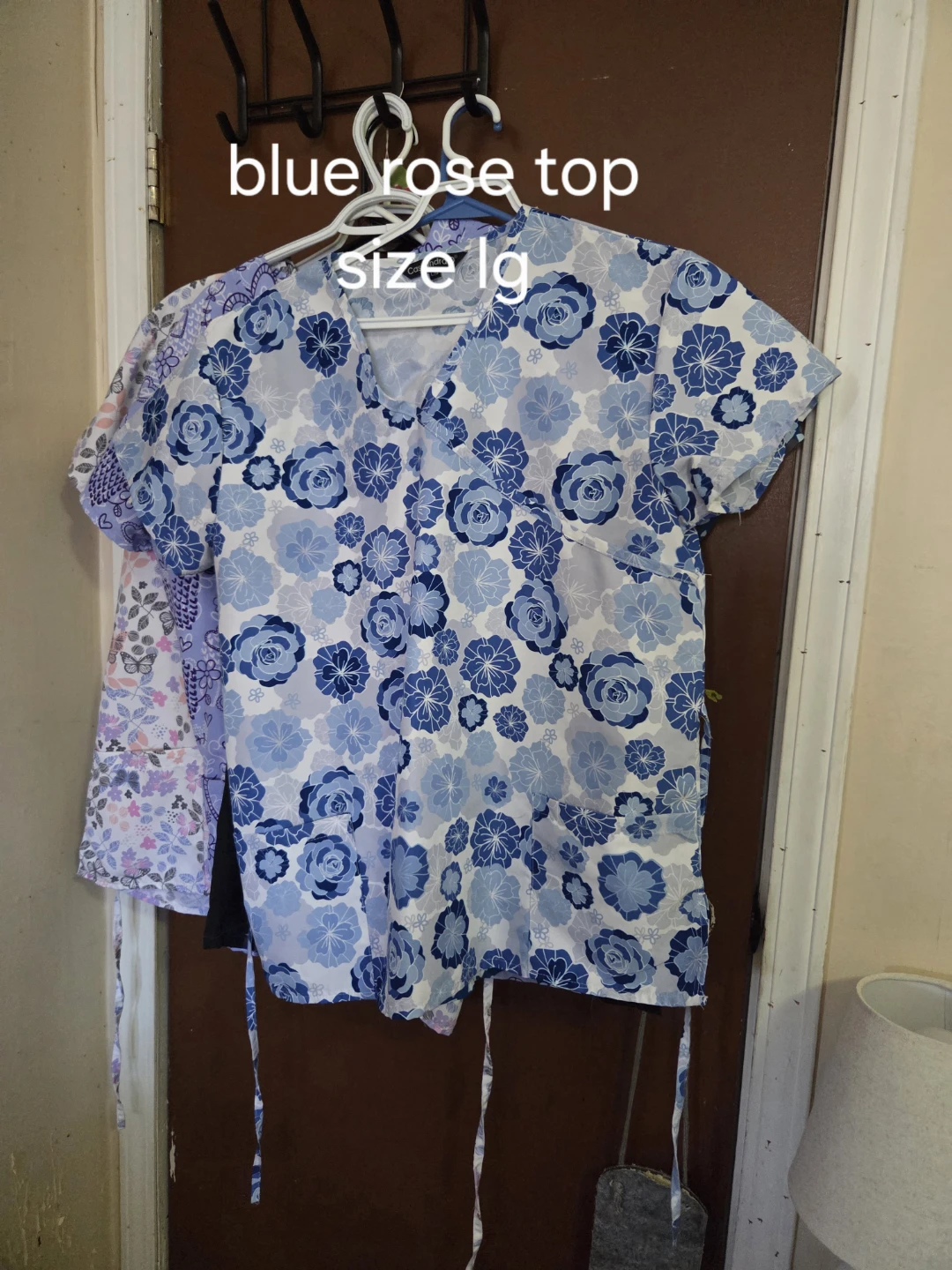 Selling scrubs top - photo 4
