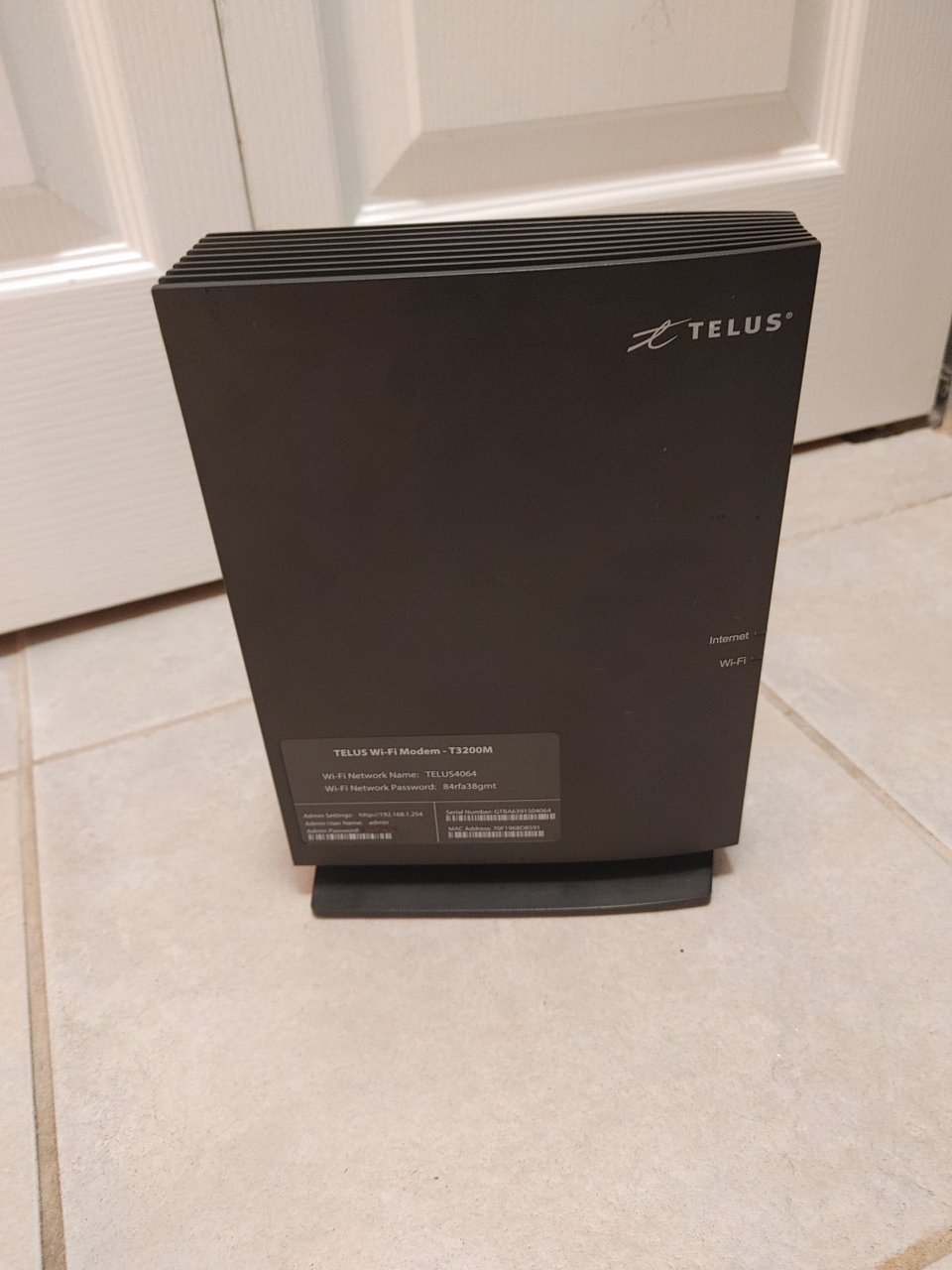 TELUS Wi-Fi Modem T3200M