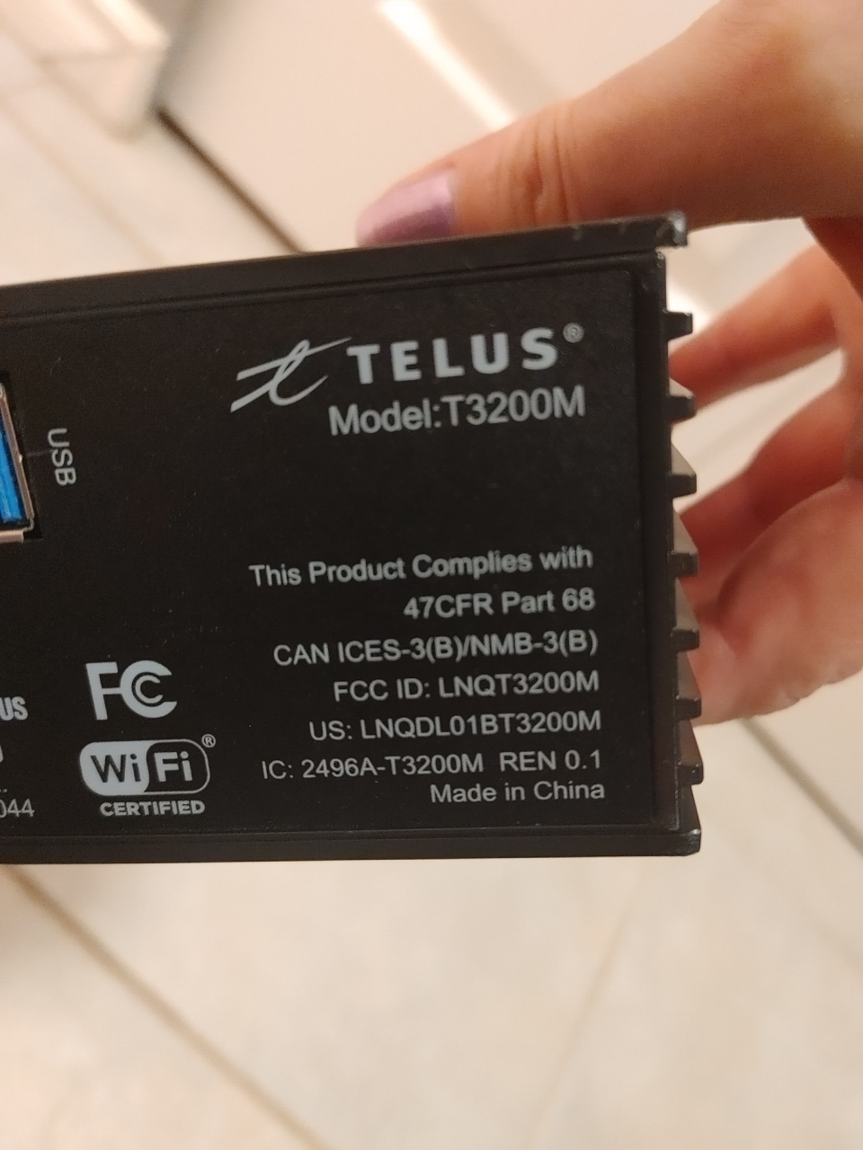 TELUS Wi-Fi Modem T3200M - photo 2
