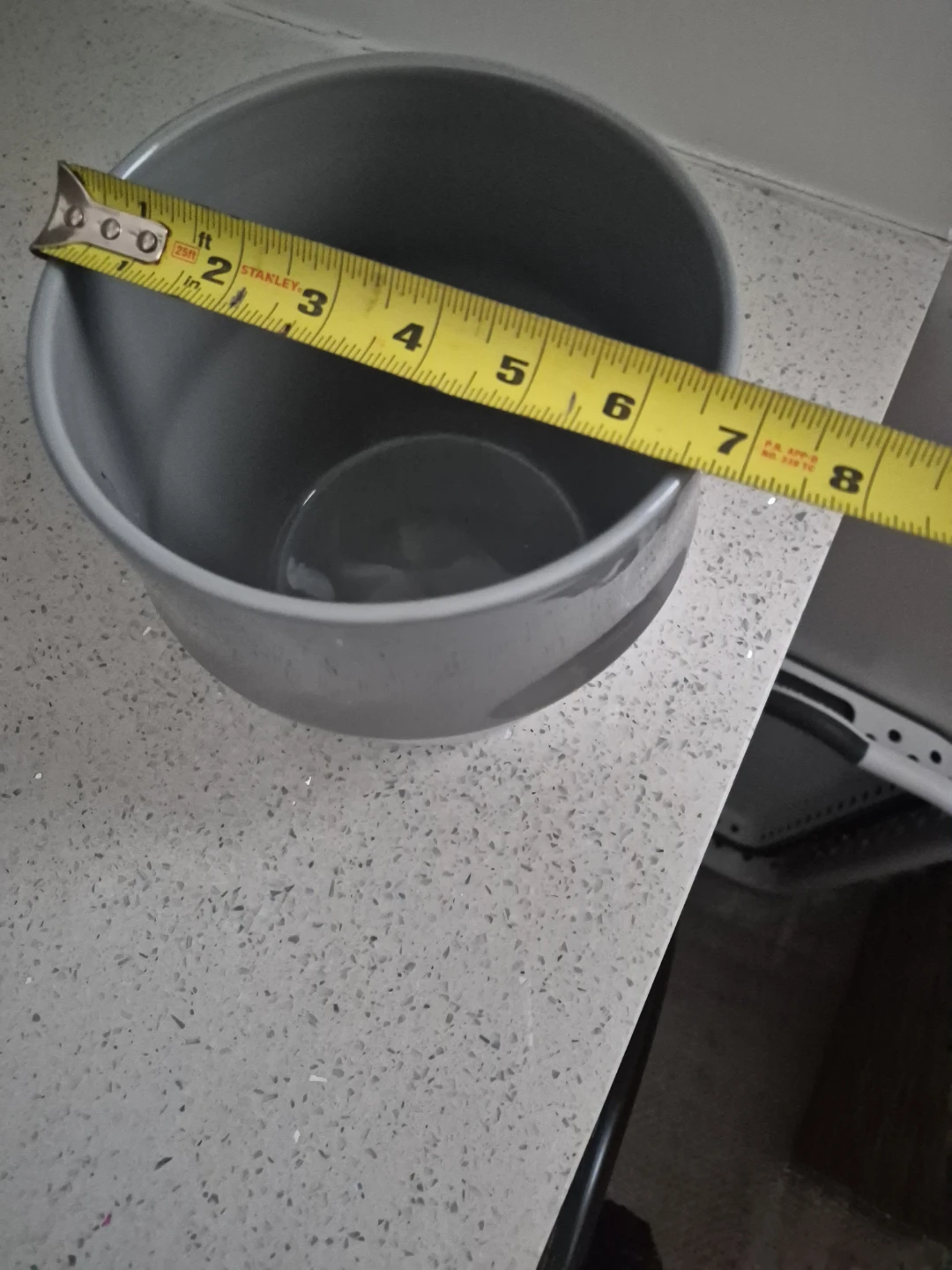 Grey plant pot - photo 3