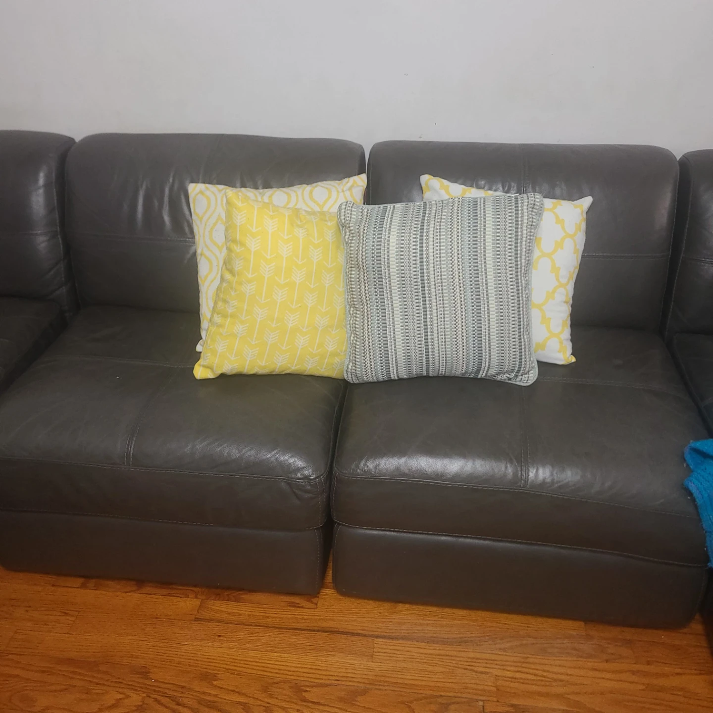 Dark Gray Leather Sectional Sofa - photo 3