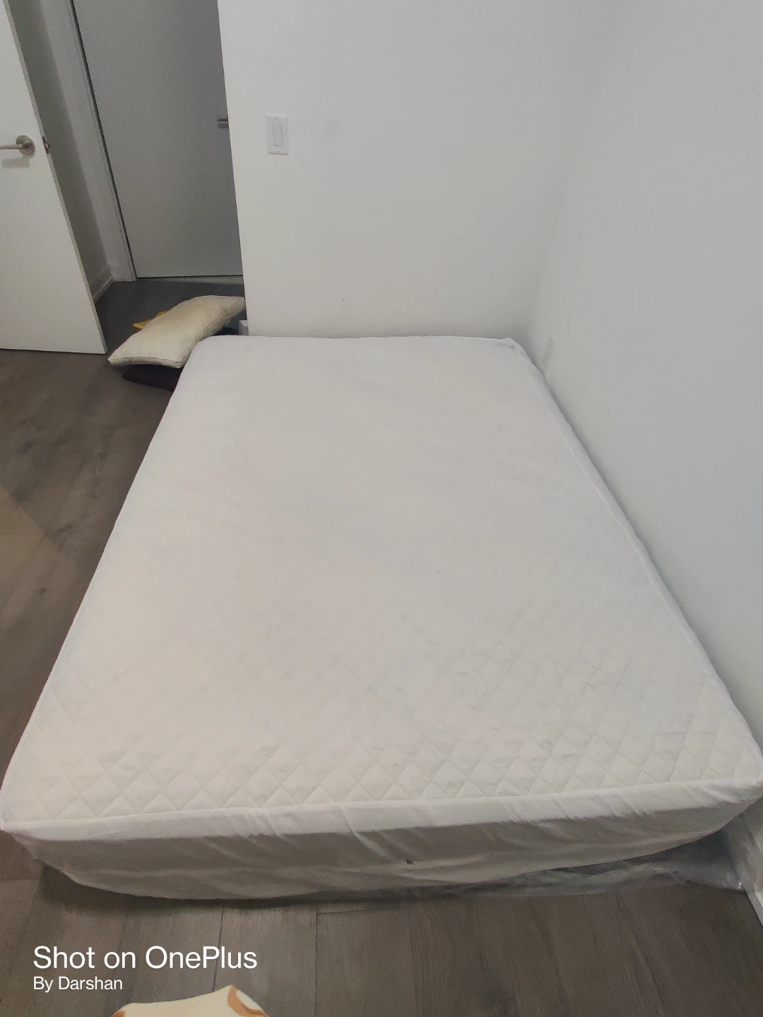 Hybrid Mattress looking for a New home - photo 2