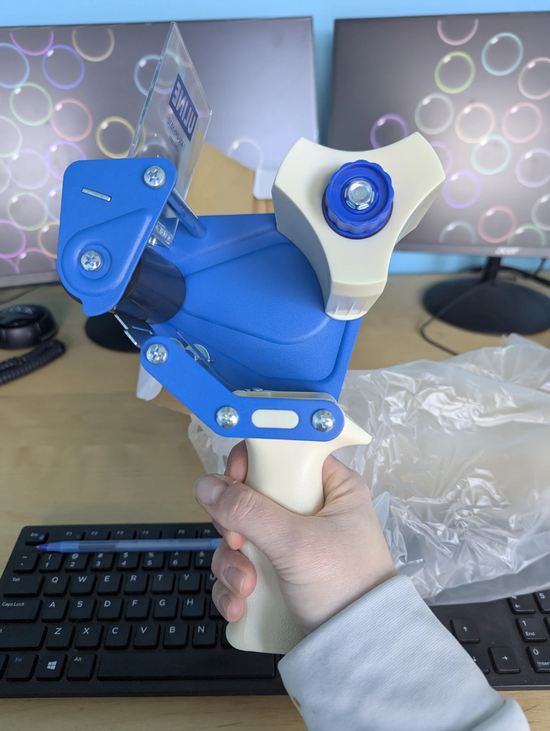 Uline H-596 Industrial Tape Dispenser - photo 2