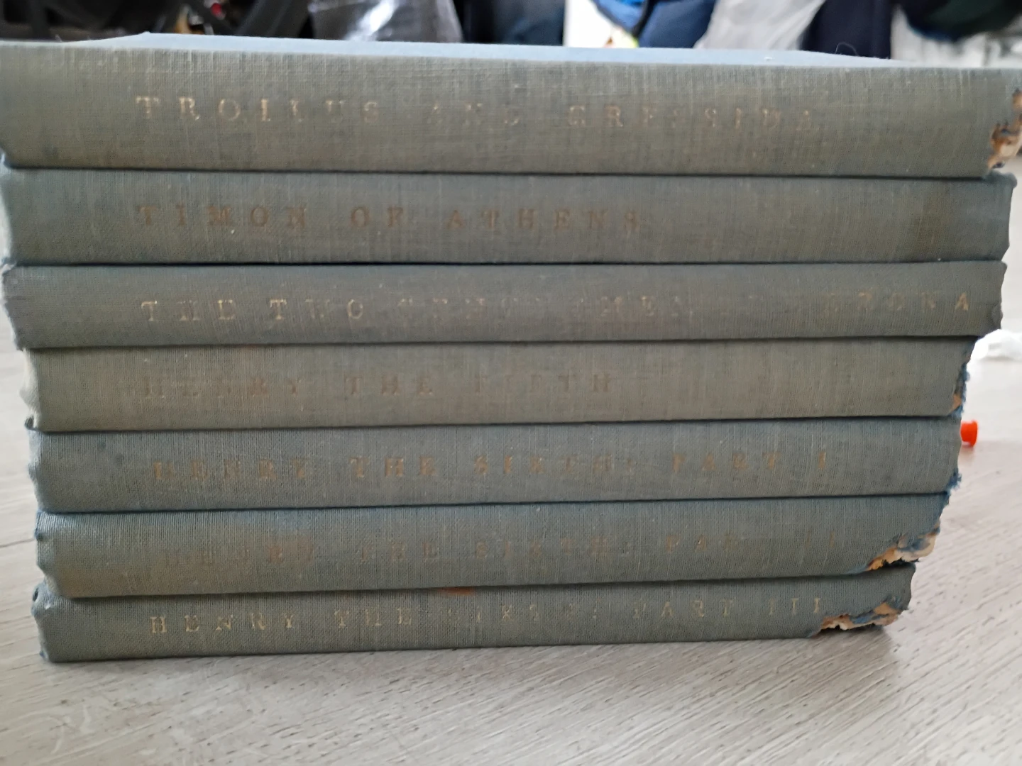 Shakespeare's Works Set of 7 Hardcover Books