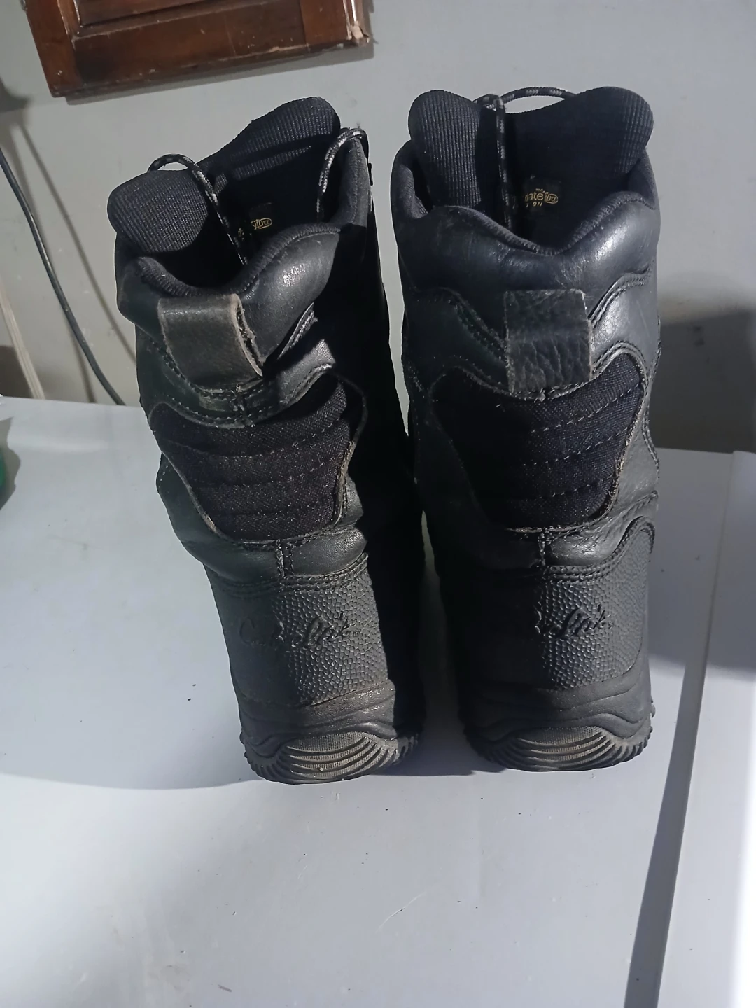 Cabela's DRY-PLUS Waterproof Hiking Boots Woman's 8D - photo 3