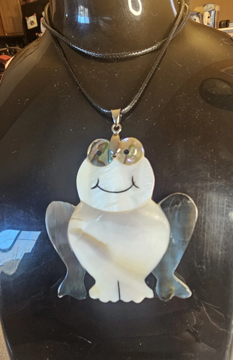 Mother of Pearl and Abalone  Pendants Necklace - photo 3