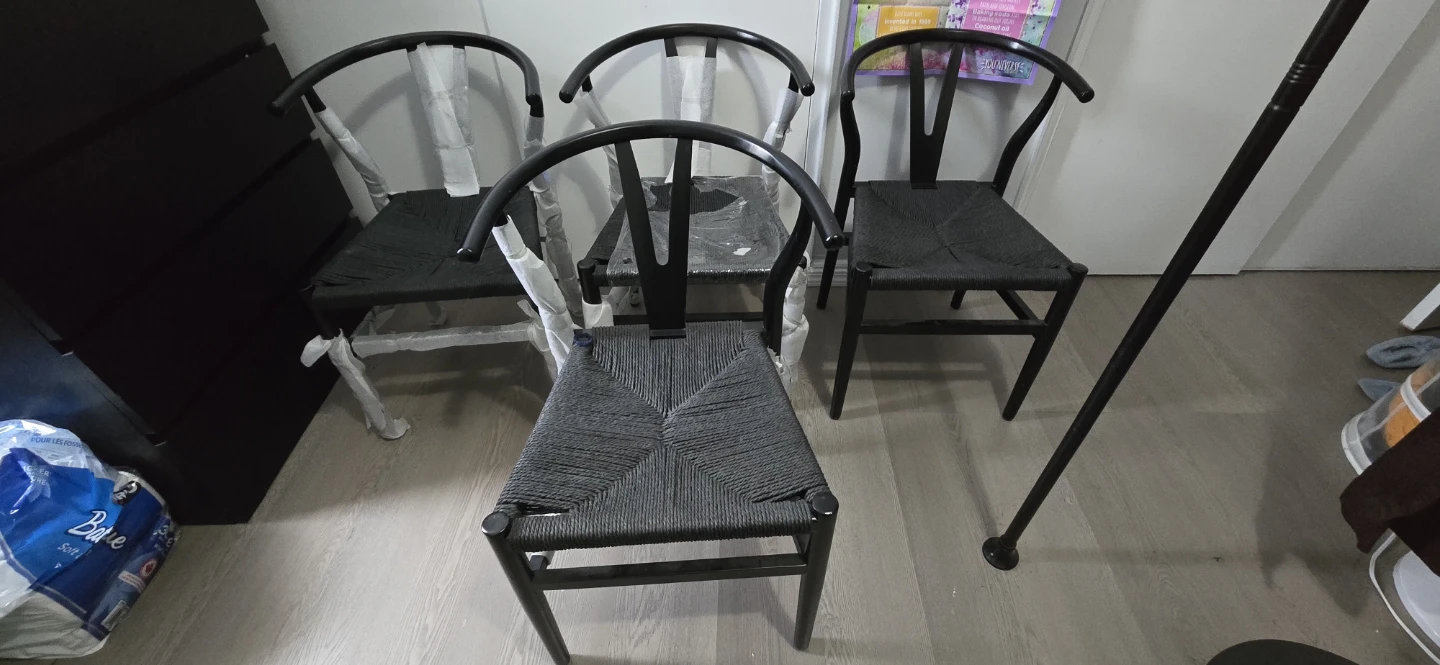 Set of 4 Black Wishbone Chairs