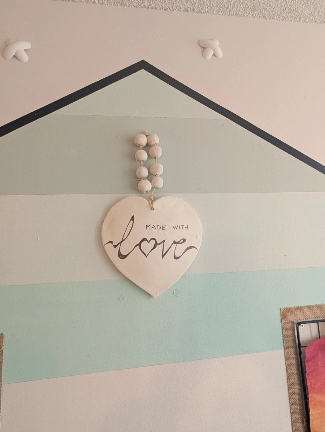 White Heart Wall Decor "Made With Love" - photo 4