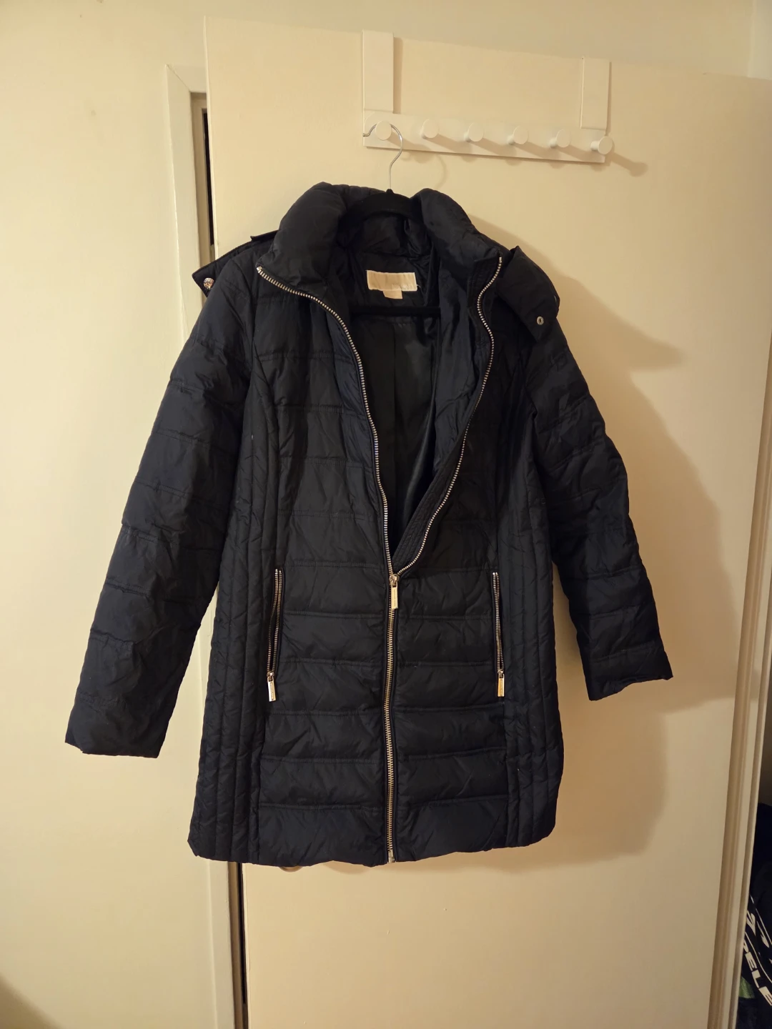 Michael Kors Puffer Jacket - Black, Size M