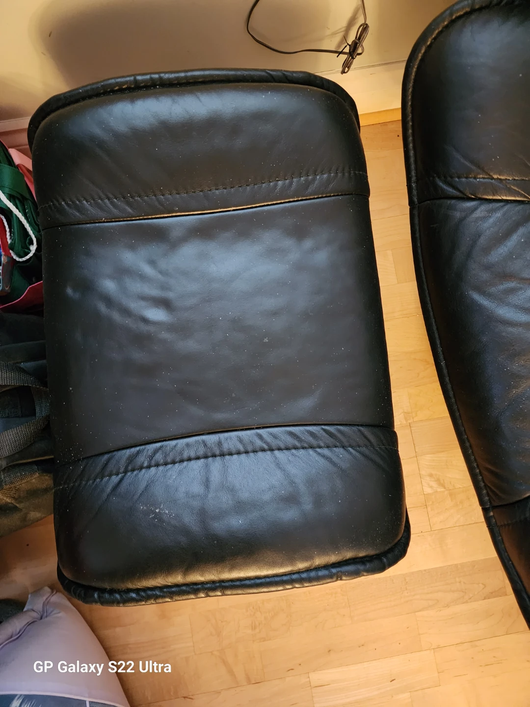 Black Stresless Leather  Chair with Ottoman - photo 3