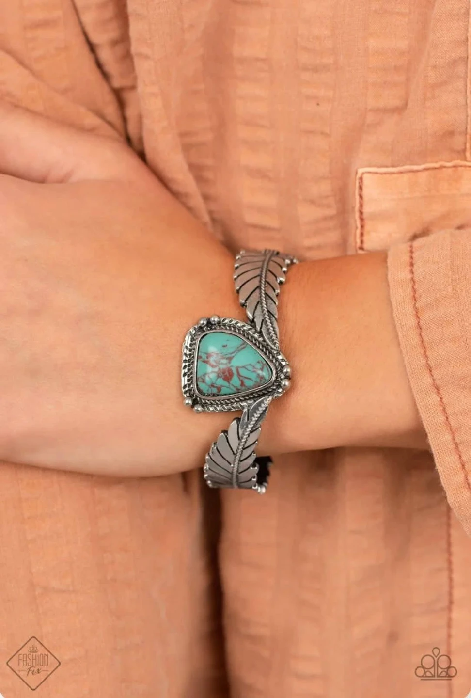 🏆Paparazzi "Desert Drifter" Silver Turquoise Cuff Bracelet