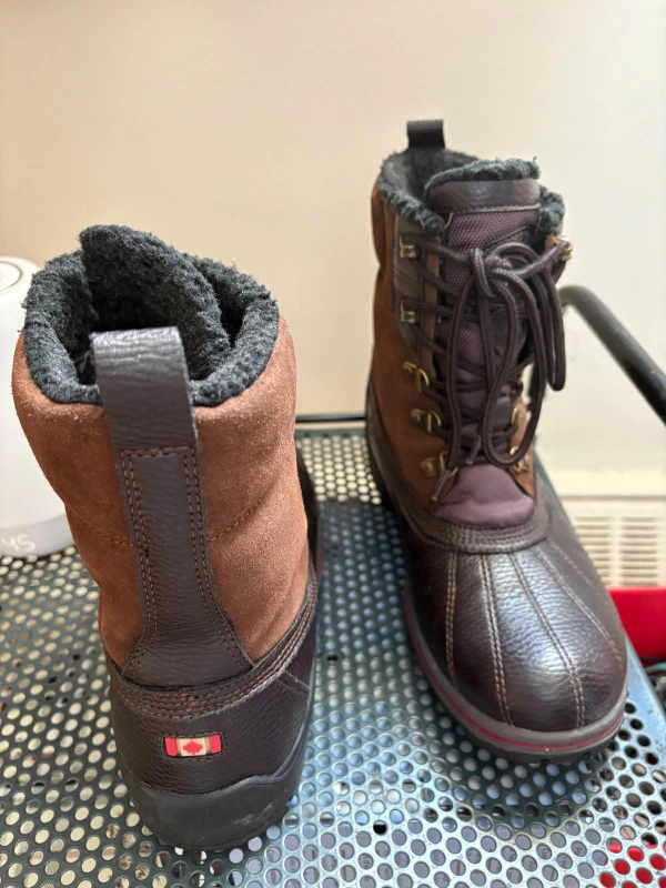 like new Pajar Brown Waterproof Winter Boots