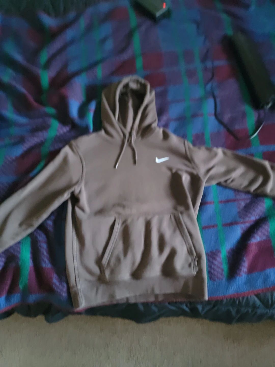 Nike Pullover Hoodie - Size M