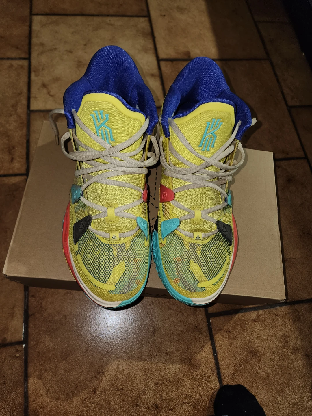Nike Kyrie 7 "1 World 1 People" Basketball Shoes Men's Size 11 - photo 3